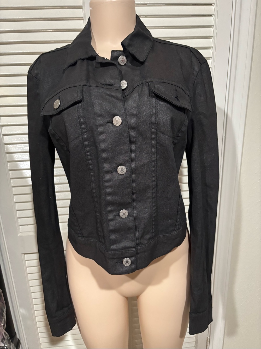 Richmond Women's Black Button-Front Jean Jacket